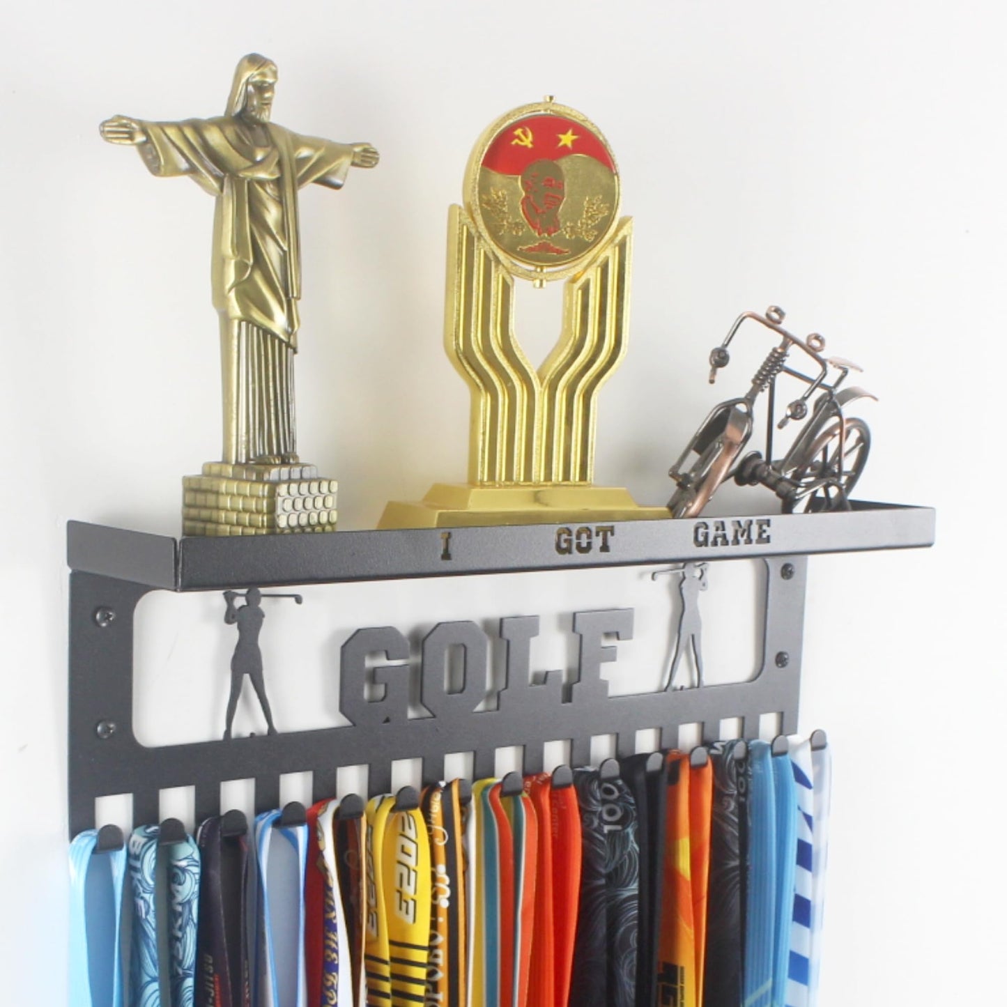 "GOLF" Medal Hanger with 20 Hooks